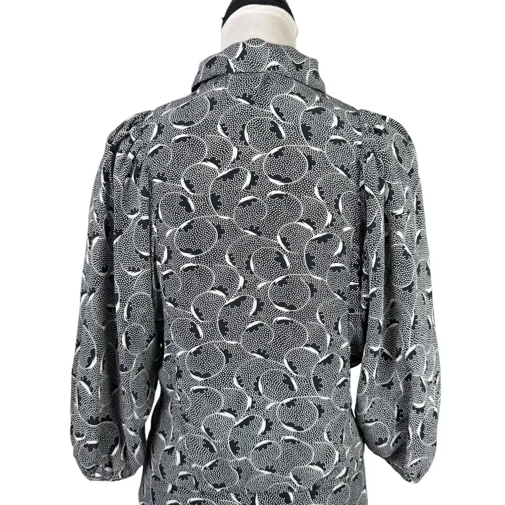 Maple Anthropologie 100% Silk Black White Print Tie Front Relaxed Fit Blouse